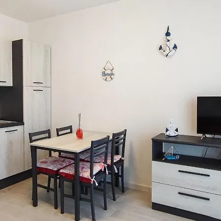 Awesome In With Kitchen *